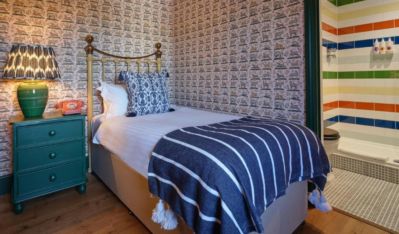 Old Bell Hotel Malmesbury Extérieur photo