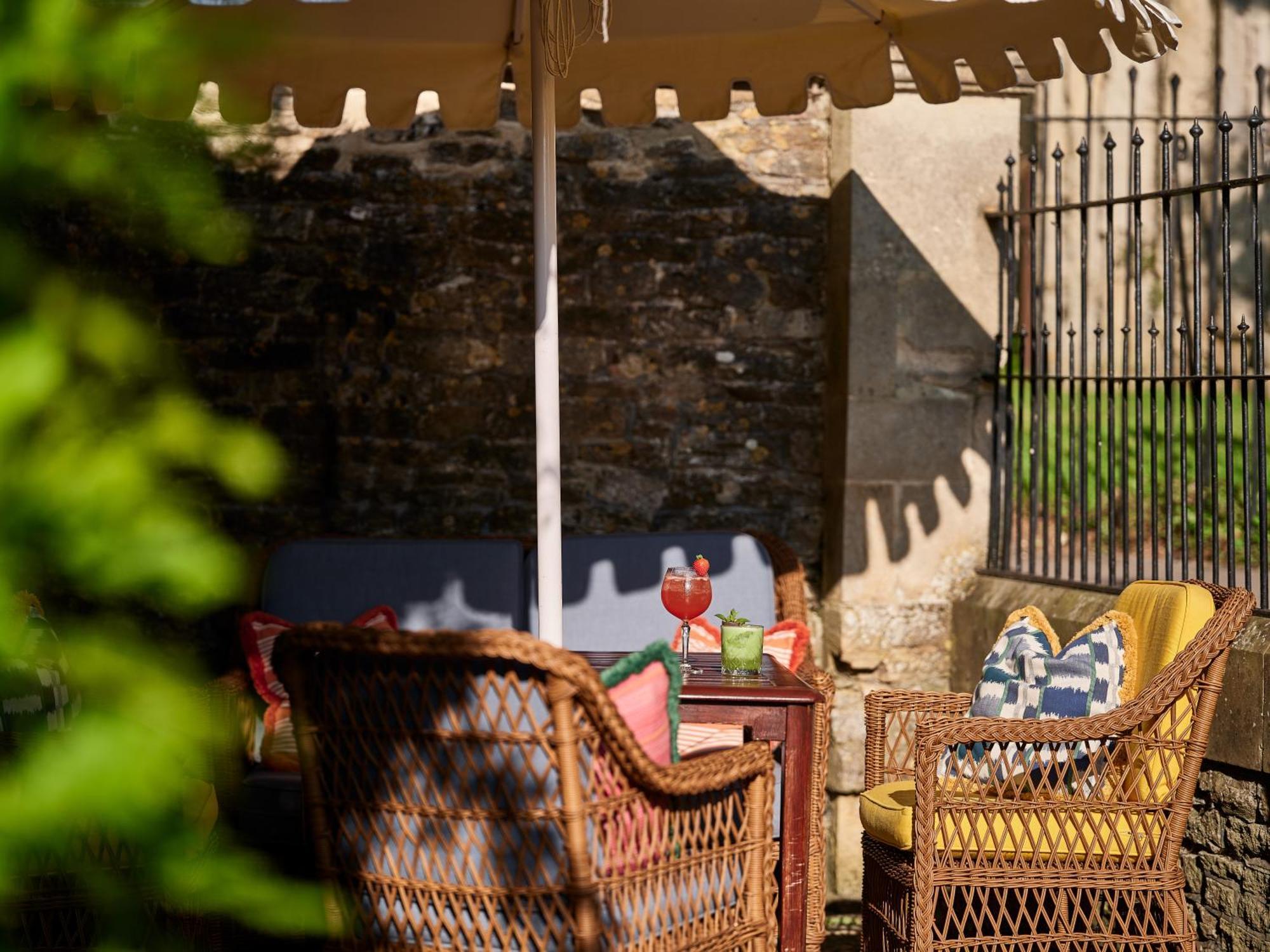 Old Bell Hotel Malmesbury Extérieur photo